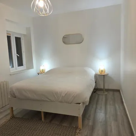 Ola Centre-ville T2 Renove Cocon Cosy Parking 30m2 Charleville-Mézières